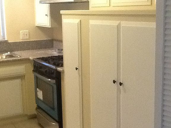 5th image of 1001 E California Ave APT 12