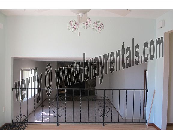 3rd image of 2909 Hermosa Ct