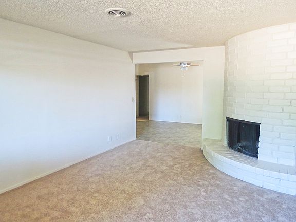3rd image of 7415 Tierra Way