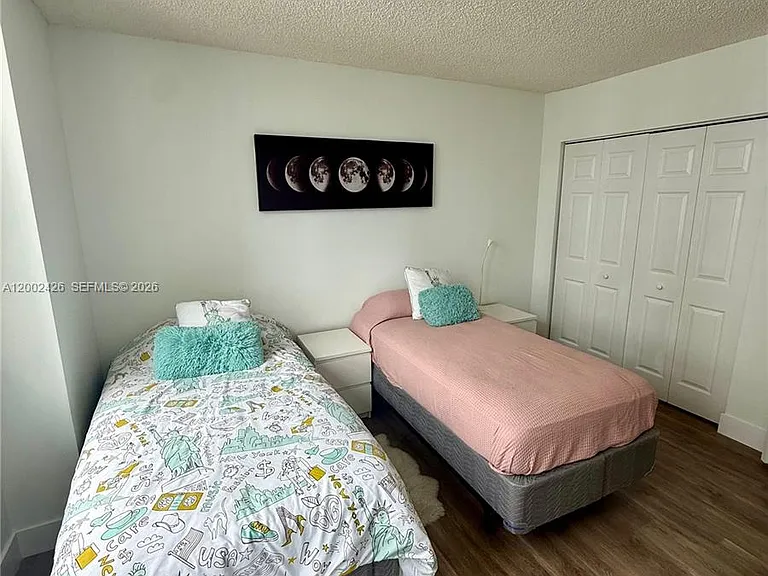 1155 Brickell Bay Dr #1702 — Photo 13
