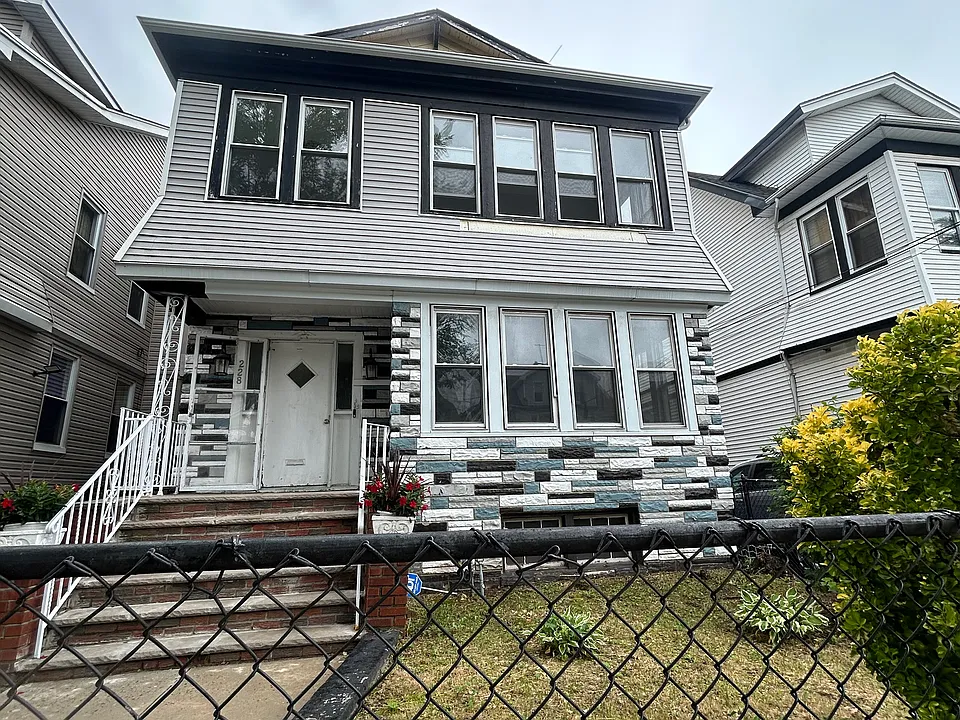 228 Renner Ave #2A