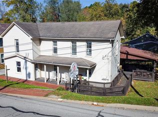 300 Main St, Volant, PA 16156