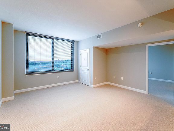4th image of 2451 Midtown Ave #1308