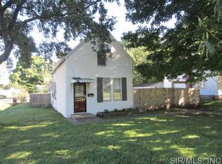 609 W Mulberry St, Jerseyville, IL 62052
