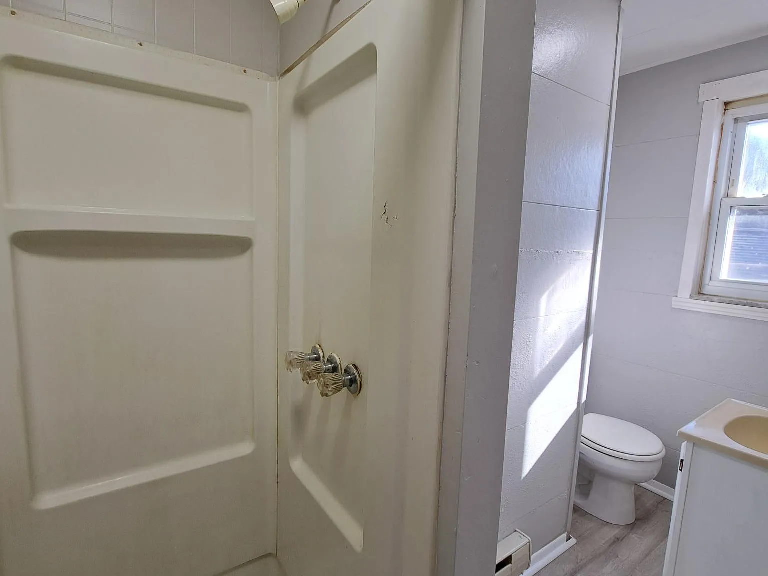 1156 North Ave — Photo 3