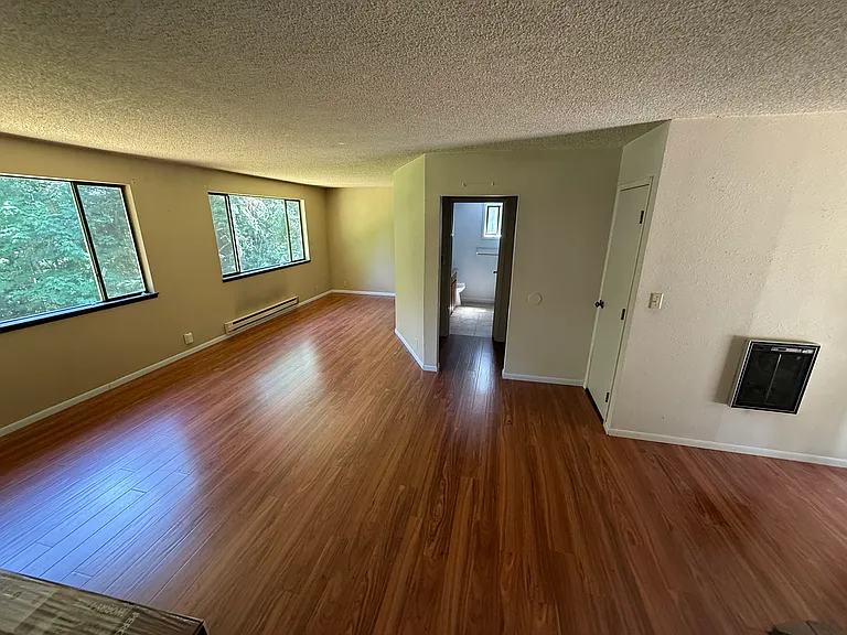 12294 Old Military Rd NE — Photo 6