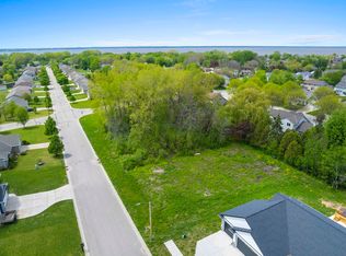 Paula St, Green Bay, WI 54311