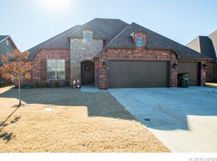 7604 E 84th St N, Owasso, OK 74055
