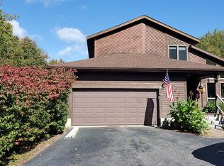 95 Pine St, Columbia, CT 06237