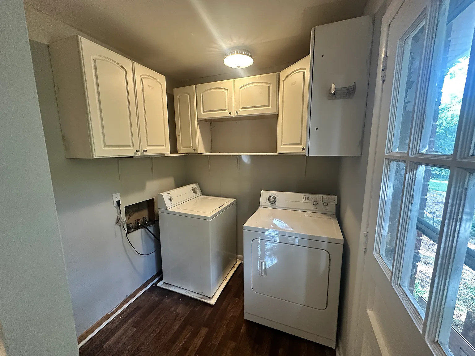 4 bed, 1326 sqft, $2,100 — Photo 4