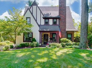 2908 Barrington Dr, Toledo, OH 43606