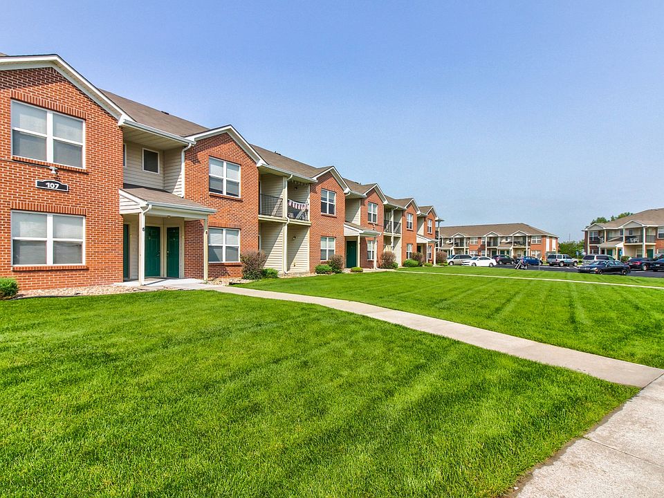 1st image of 117 Lakeview Cir #3170