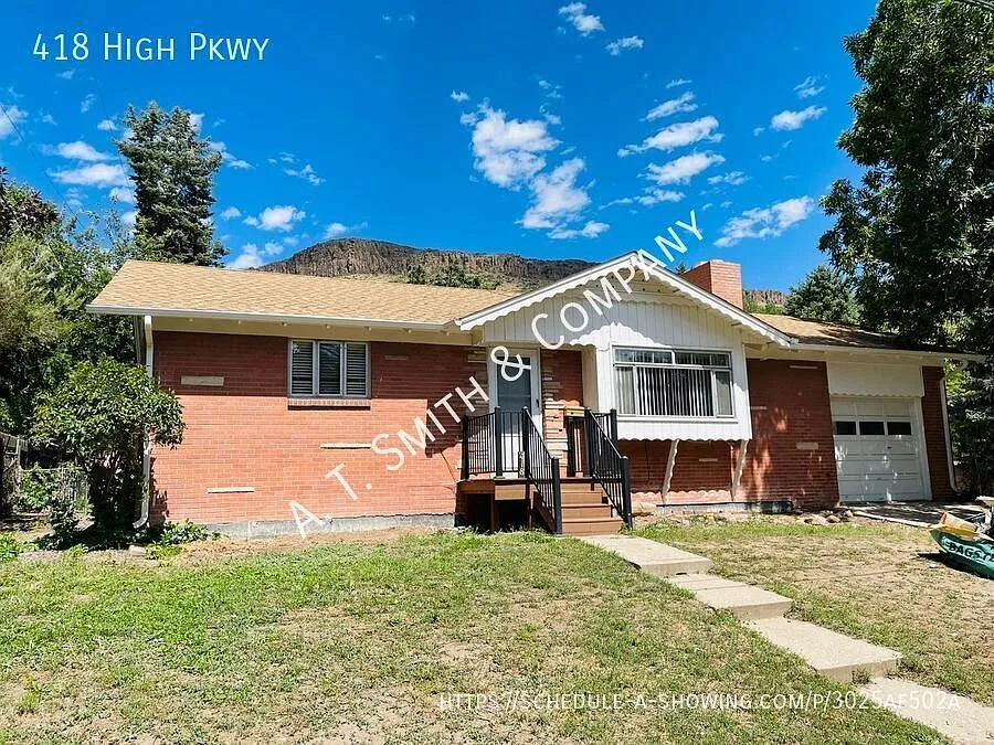 Updated Single Family Home Located In Golden-Available 11/01 — Photo 1