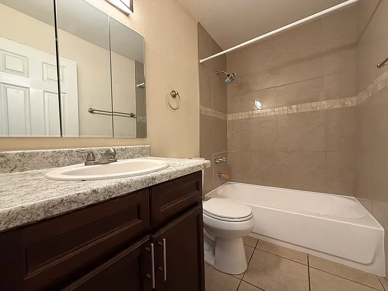 1809 E Broadway Rd #7 — Photo 9