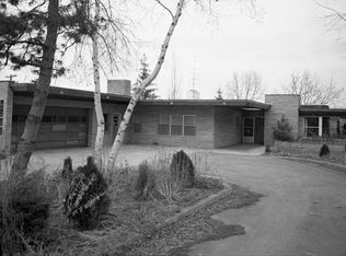 1330 N Huron River Dr, Ypsilanti, MI 48197