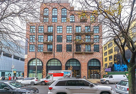 2nd image of 61 Metropolitan Ave #504