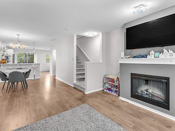 4th image of 20875 80th Ave #150