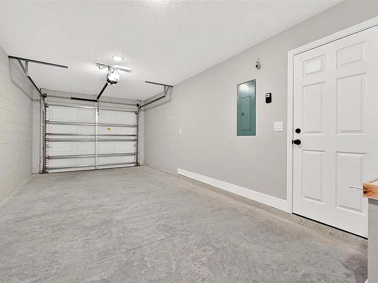 32635 Vista Ave — Photo 19