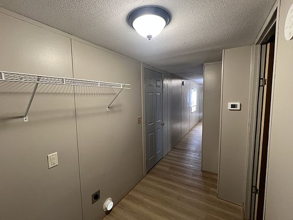 4th image of 630 W Elm Ave #215