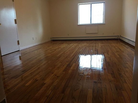 2nd image of 1940 78th St #1