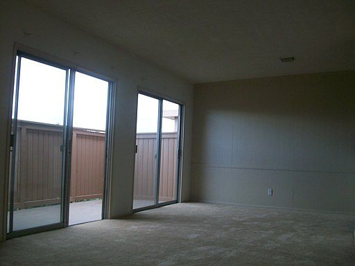 5th image of 517 Avenue G APT G