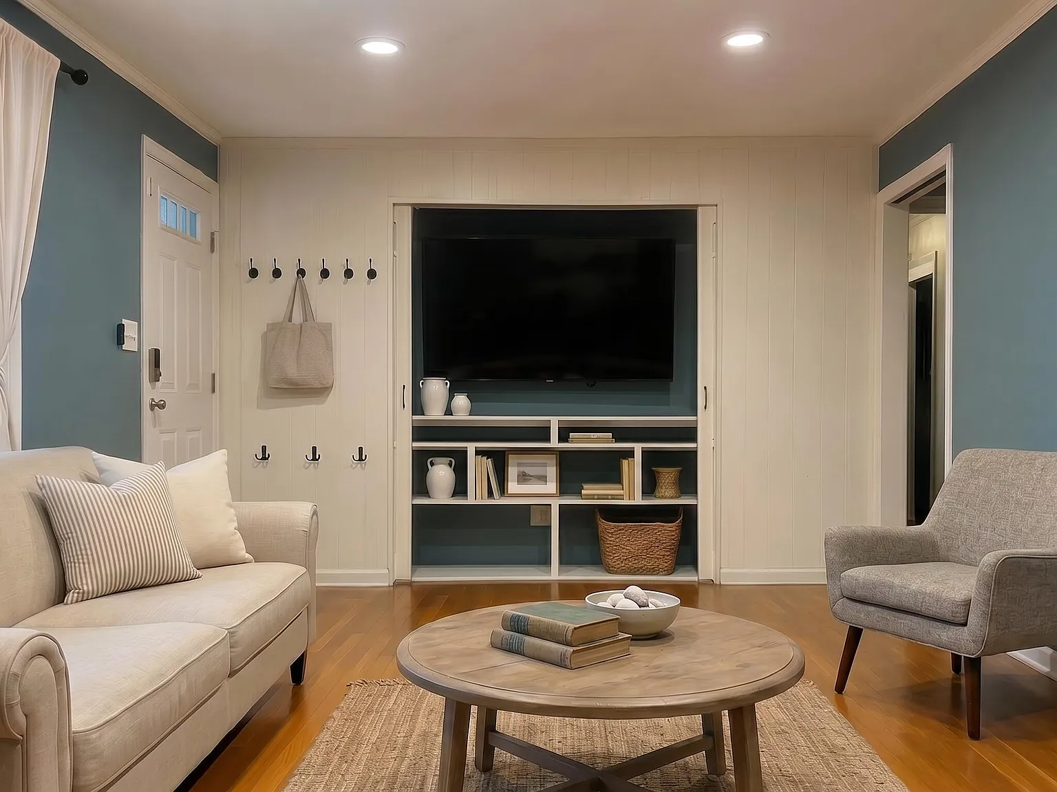 3 bed, 1135 sqft, $2,500 — Photo 3