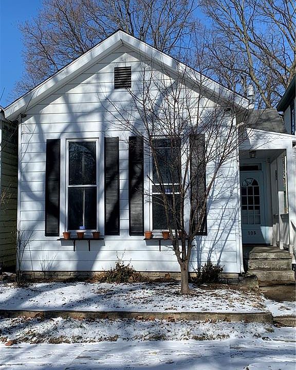 1st image of 105 Park Dr