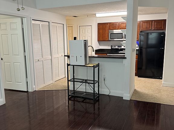 2nd image of 10831 Windsor Walk Dr Unit 101-1