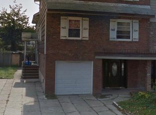22148 59th Ave #2, Oakland Gardens, NY 11364