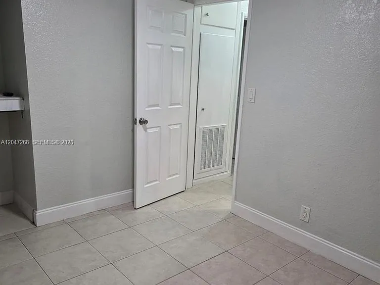 6118 Royal Palm Blvd — Photo 9