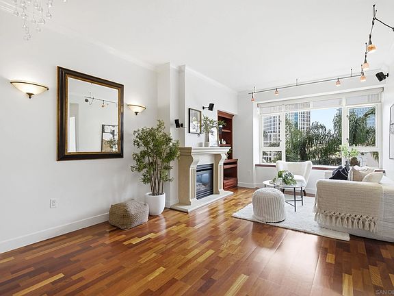 5th image of 700 W Harbor Dr Unit 608