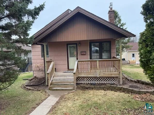 4820 Dodge St, Duluth, MN 55804