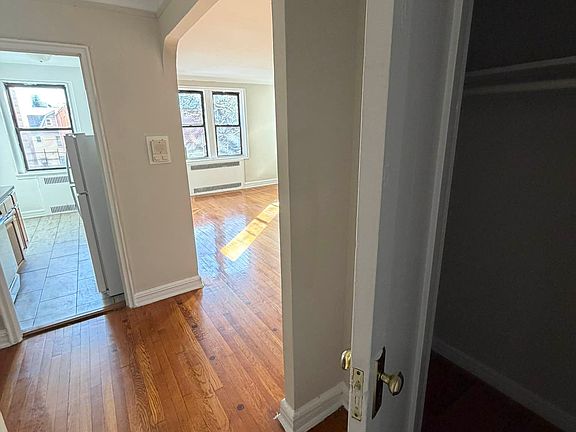 4th image of 3519 147th St APT 10C