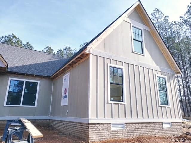 2nd image of 8018 Lake Margaret Pl