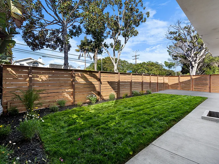 3301 S Beverly Dr #4 — Photo 10