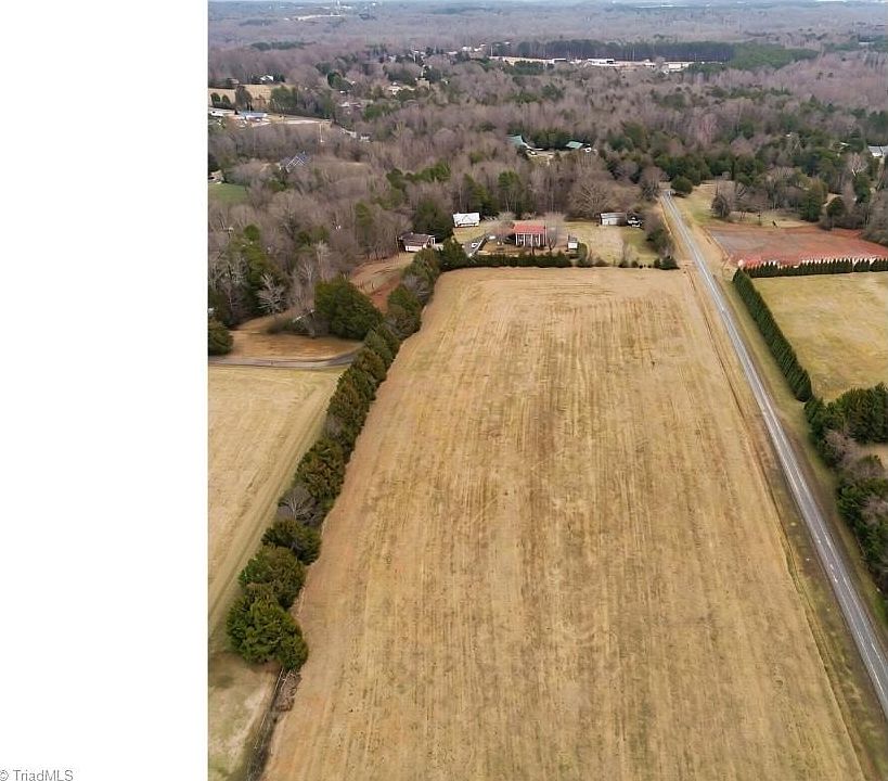 1st image of 171 Lakey Dr