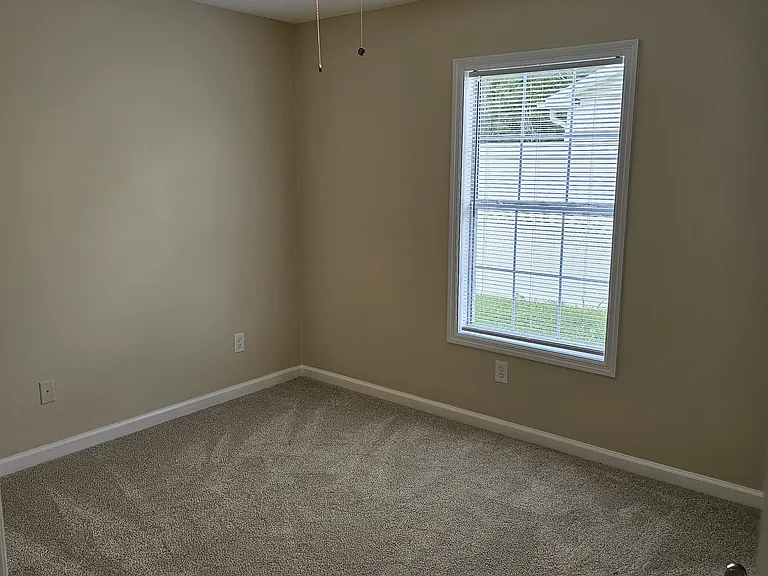 1802 Barberry Dr — Photo 20