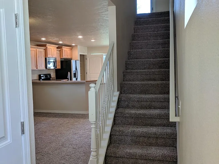 2807 W Ona St — Photo 7