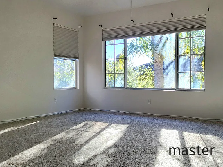 3945 Via Holgura — Photo 8