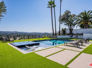 5718 Wallis Ln, Woodland Hills, CA 91367