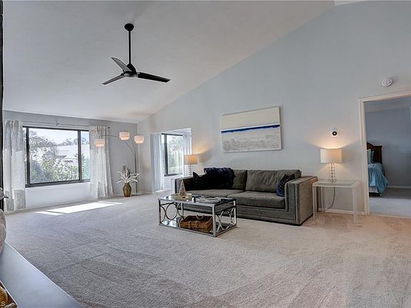 2nd image of 607 Courtside DR #F-202