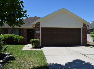 339 Grand Isle Ln, Dickinson, TX 77539