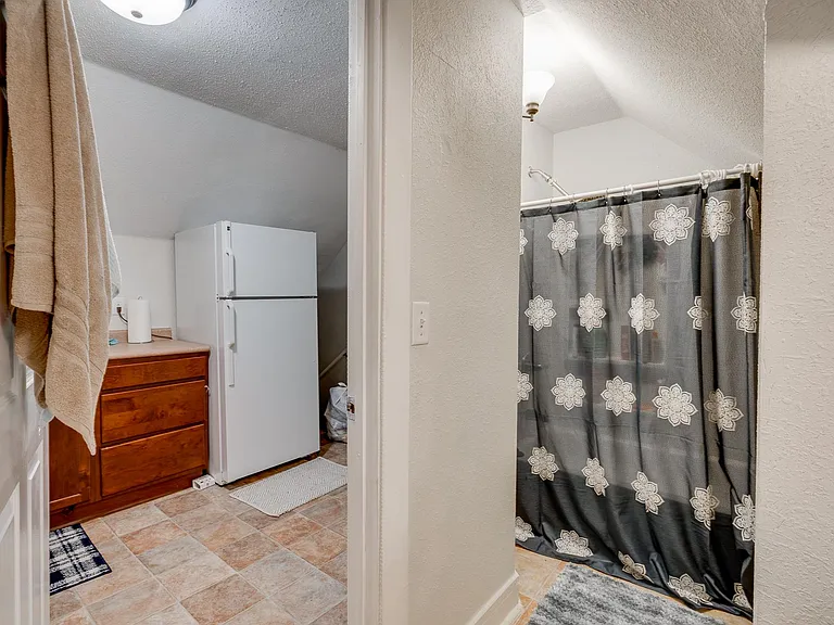 3329 2nd Ave S #4 — Photo 8