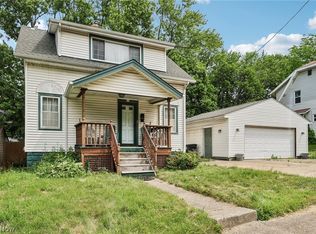 861 5th Ave, Akron, OH 44306