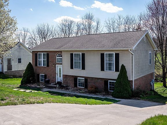 2nd image of 1783 Park Lawn Dr