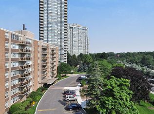 Central Park Terrace (A), Toronto, ON M9A 3K1