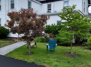 12 School St APT 1, Exeter, NH 03833