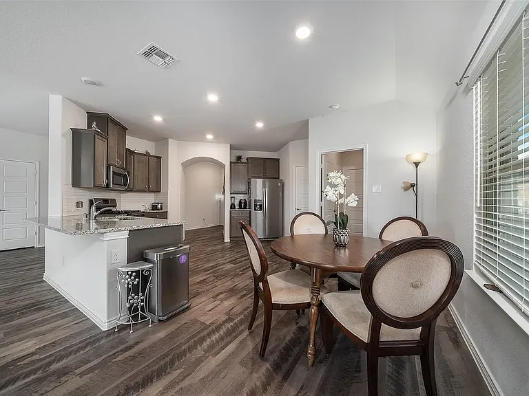 2800 Evergreen Trl — Photo 4