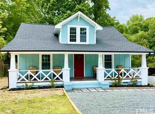 2736 Holloway St, Durham, NC 27703