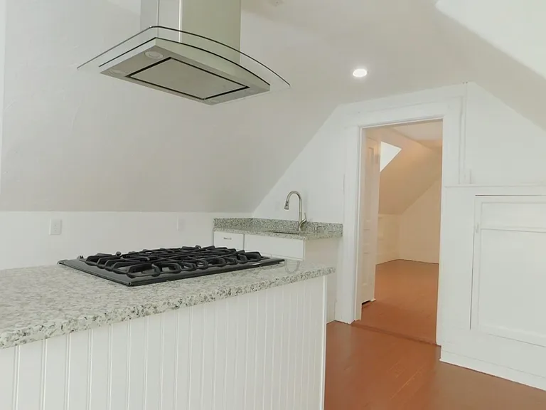 77 Nonotuck St #3 — Photo 1